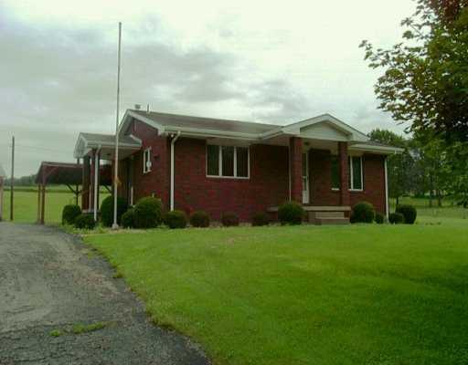 824 Whitestown Road Butler, PA 16001 - Photo 1 of 6 Exterior Front.