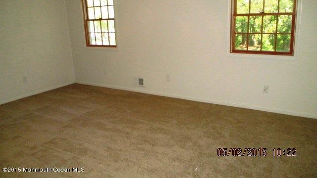 79 Lancaster Road Freehold, NJ 07728 - Photo 7 of 13 MASTERBR