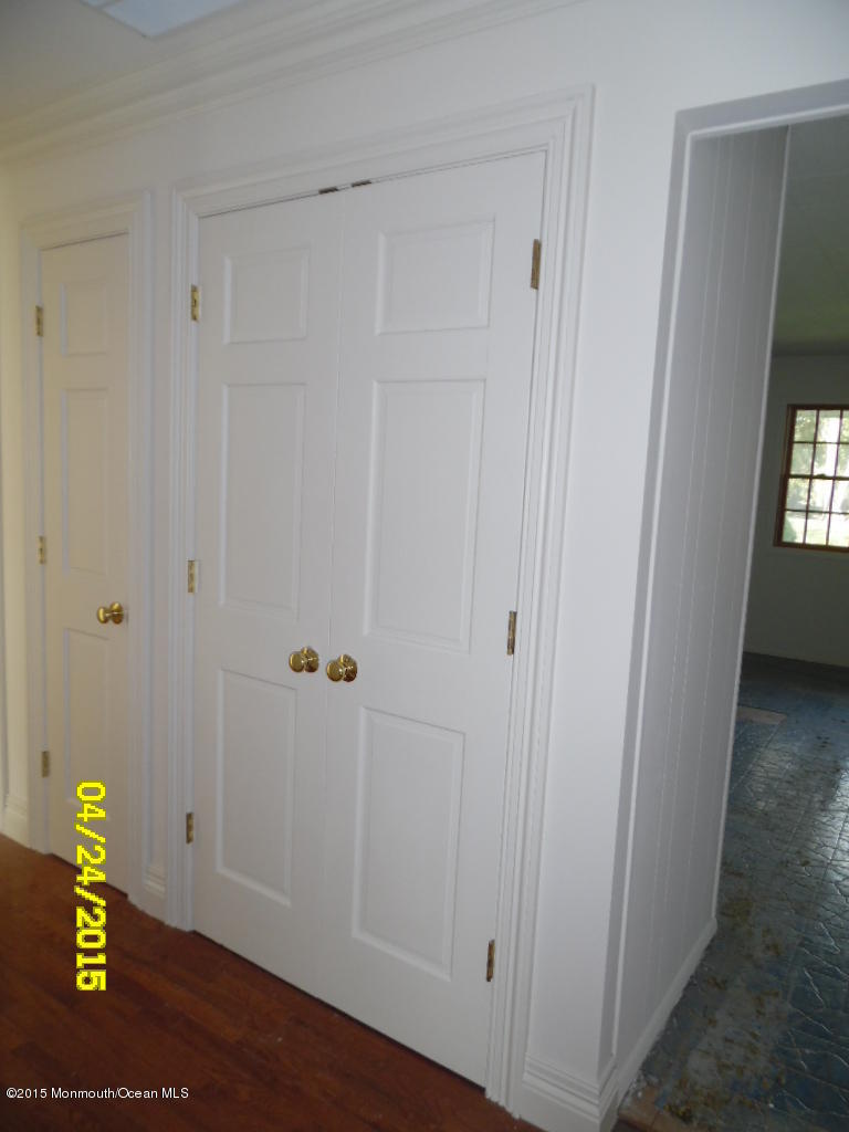 79 Lancaster Road Freehold, NJ 07728 - Photo 10 of 13 NEWDOORS