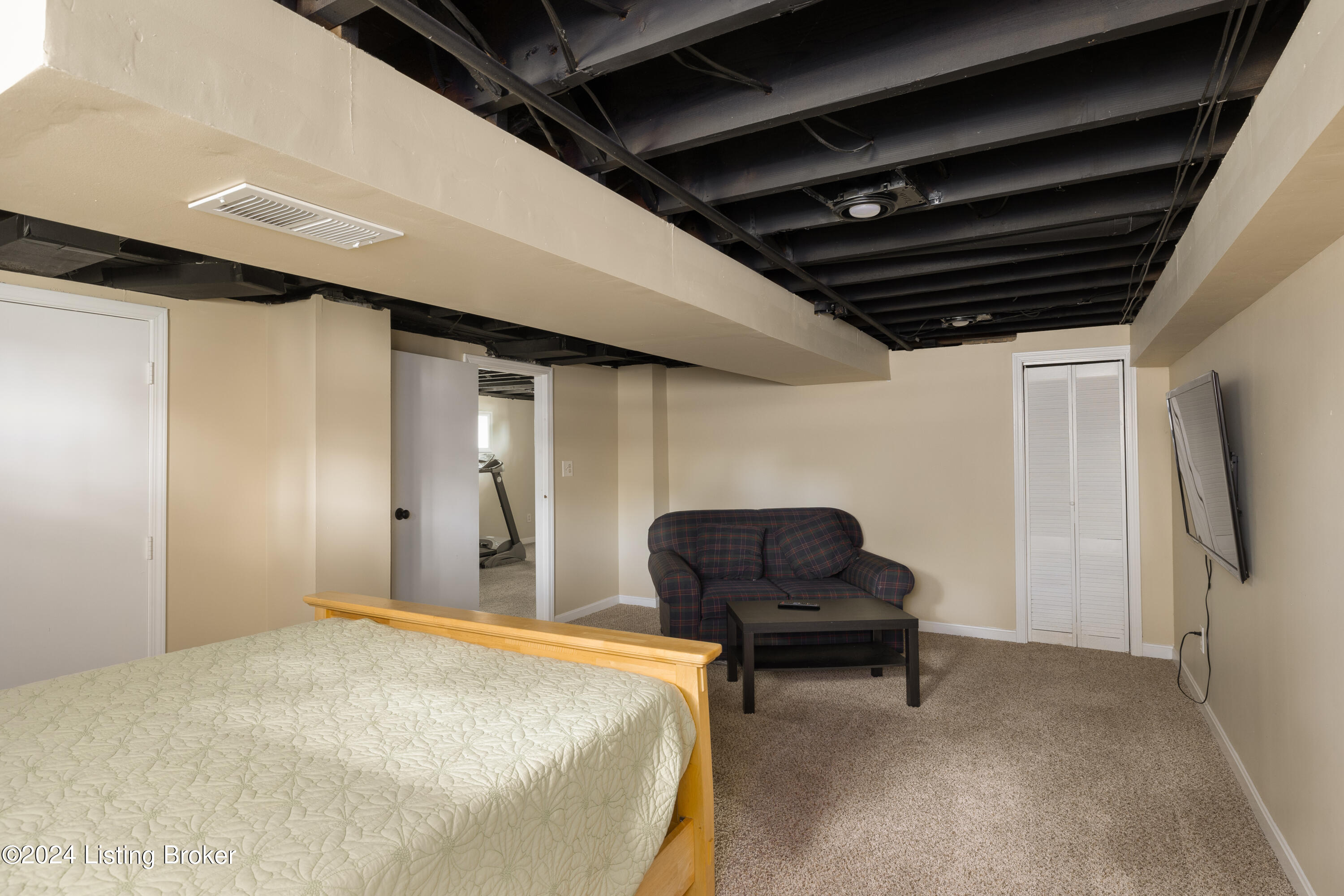 3504 Maple Road Louisville, KY 40299 - Photo 26 of 38 026 - 3504 Maple Rd