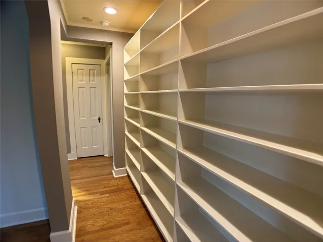 a view of a walk in closet