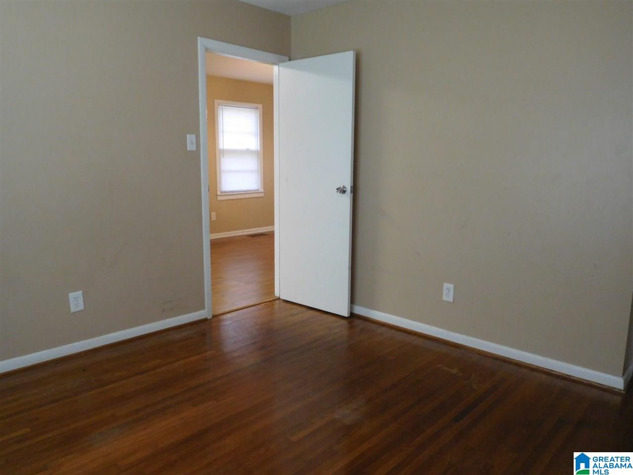 604 Ave J Bessemer, AL 35020 - Photo 17 of 30