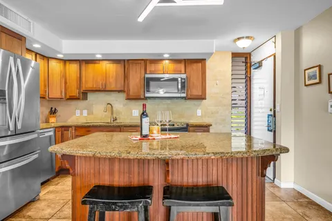 $575,000 | 2661 Kekaa Drive, Unit C103, Lahaina, HI 96761
