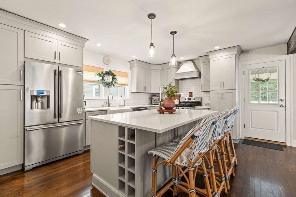 17 Wildwood Road Medford, MA 02155 - Photo 2 of 33 Gallery Image 2