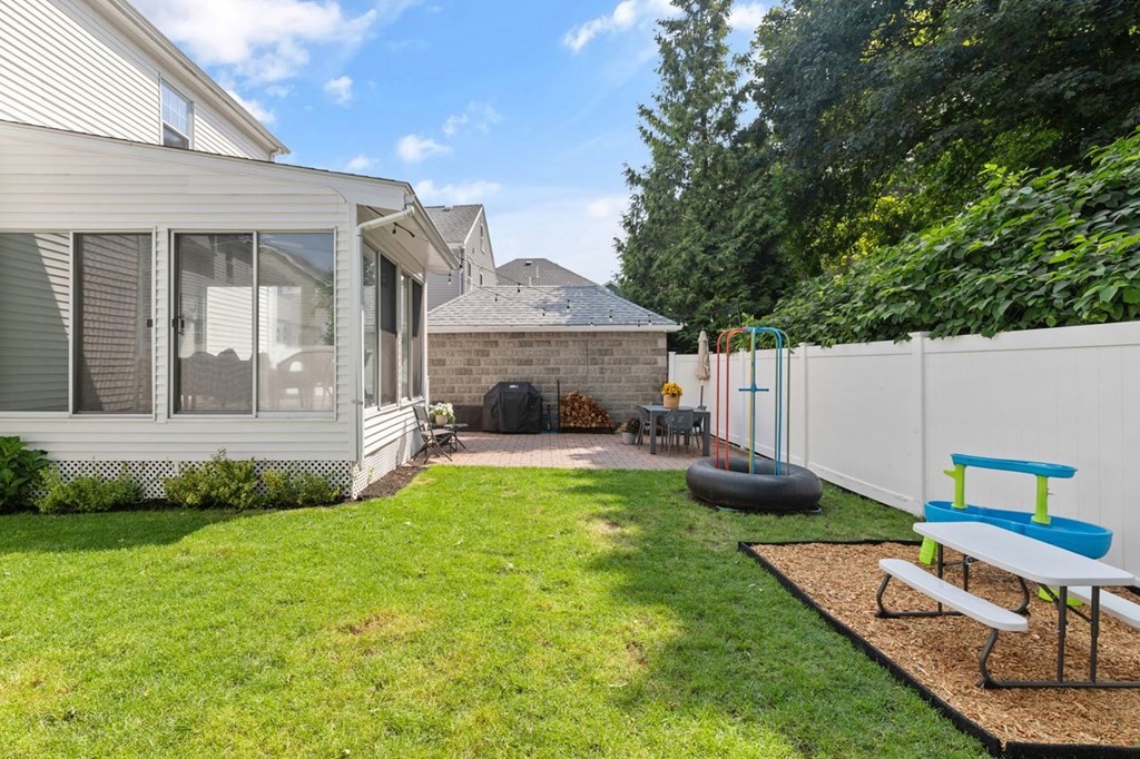 17 Wildwood Road Medford, MA 02155 - Photo 30 of 33 Gallery Image 30