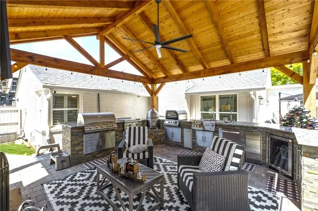 $15,000 | 8175 Main Street, Woodstock, GA 30188