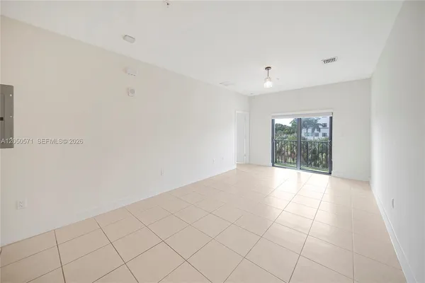 $319,000 | 8265 Northwest 41st Street, Unit C202, Doral, FL 33166