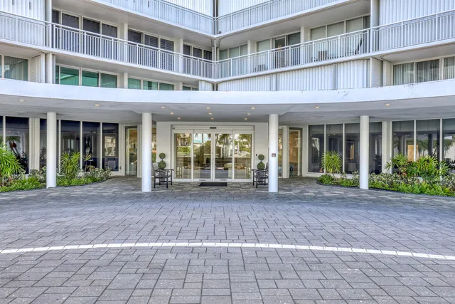 $10,000 | 3546 South Ocean Boulevard, Unit 721, South Palm Beach, FL 33480