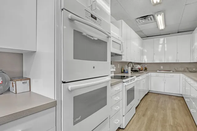 $10,000 | 3546 South Ocean Boulevard, Unit 721, South Palm Beach, FL 33480