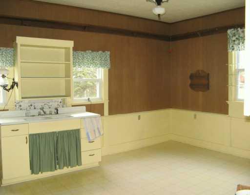 4503 Old Mercer Road Mercer, PA 16156 - Photo 3 of 8 Kitchen.