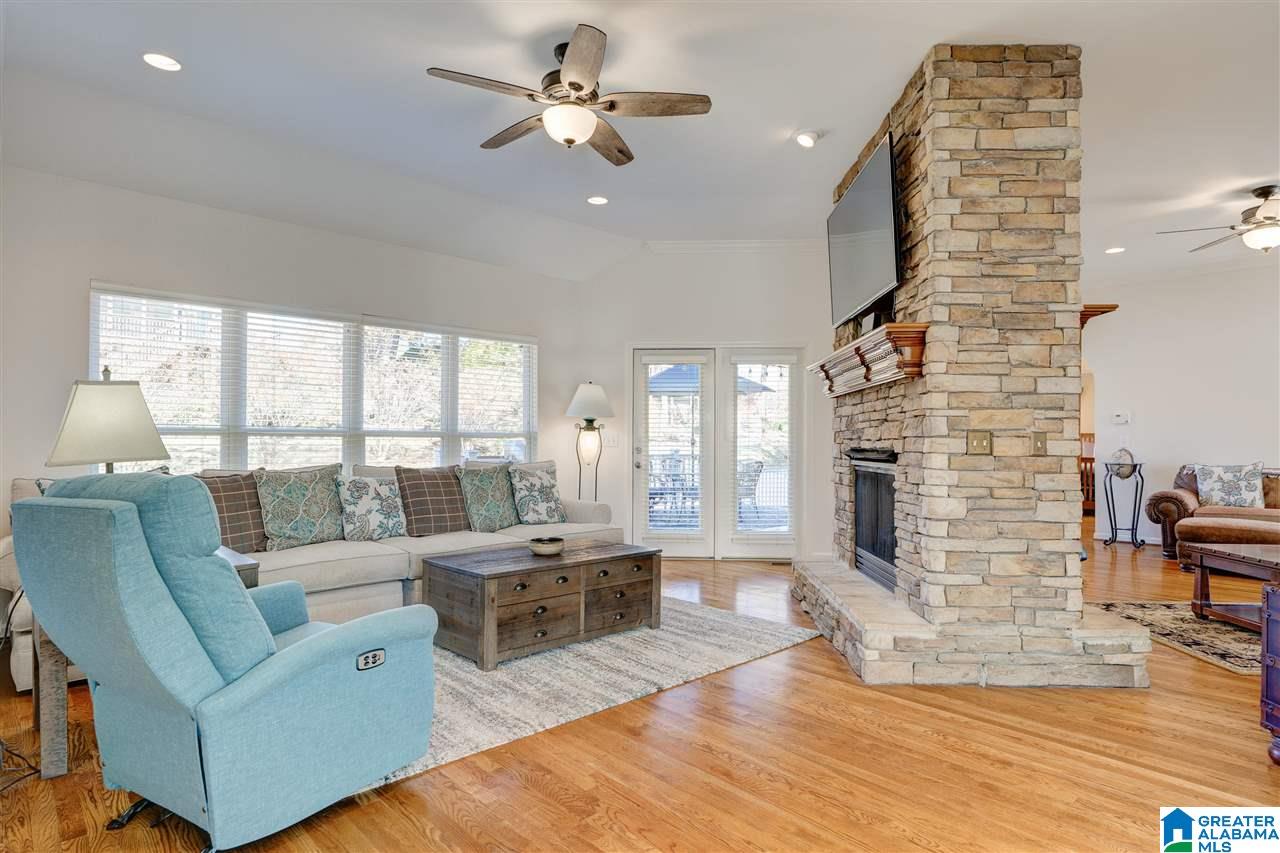 2733 Oakleaf Circle Helena, AL 35022 - Photo 13 of 50