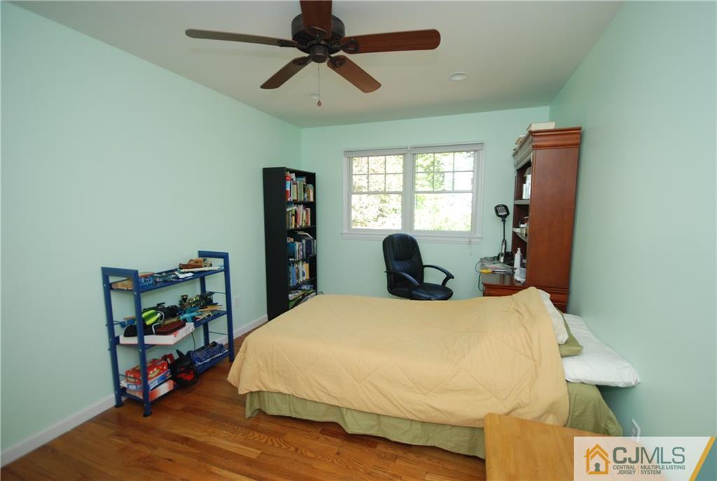 27 Kings Road East Brunswick, NJ 08816 - Photo 14 of 20 Gallery Image 14
