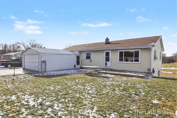 $200,000 | 21763 Collier Avenue, Battle Creek, MI 49017