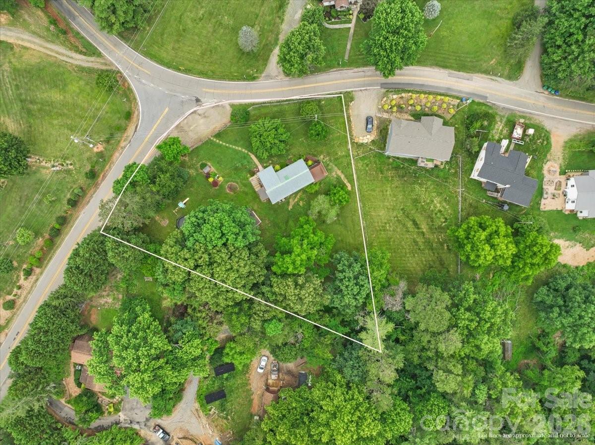 140 Locust Grove Road Weaverville, NC 28787 - Photo 30 of 35