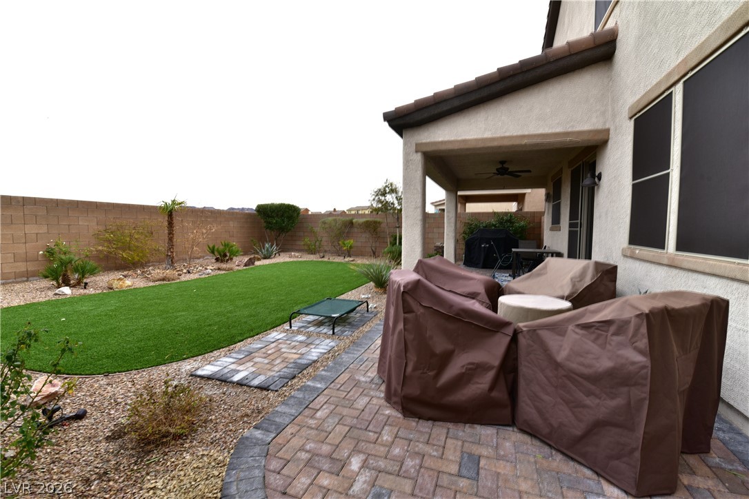 1120 Strada Cristallo Henderson, NV 89011 - Photo 49 of 52