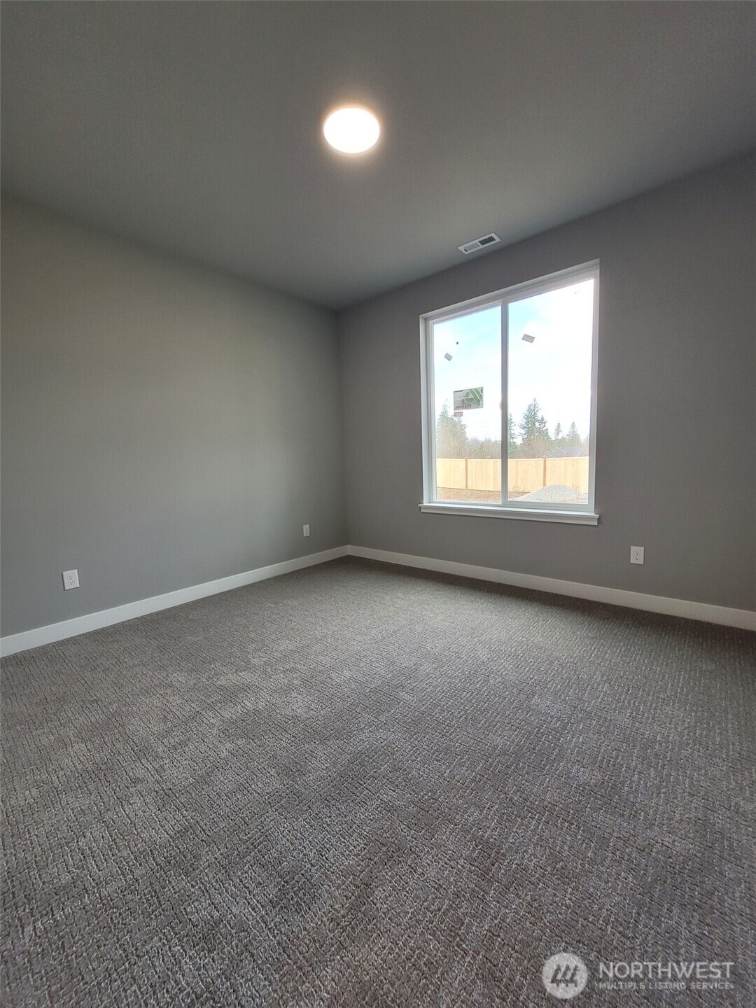 22 Raven Lane Elma, WA 98541 - Photo 15 of 21 an empty room with a window