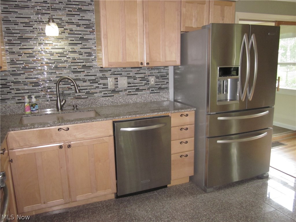 20426 Boston Road Strongsville, OH 44149 - Photo 13 of 33 Gallery Image 13