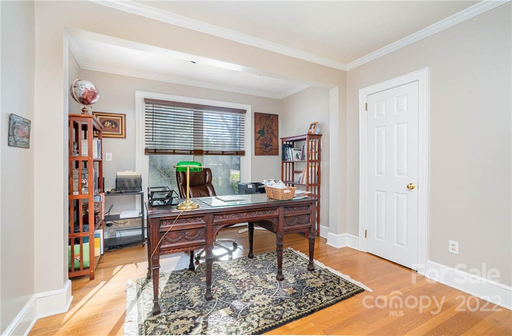 660 6th Street Northwest Hickory, NC 28601 - Photo 20 of 39 a view of a workspace with furniture