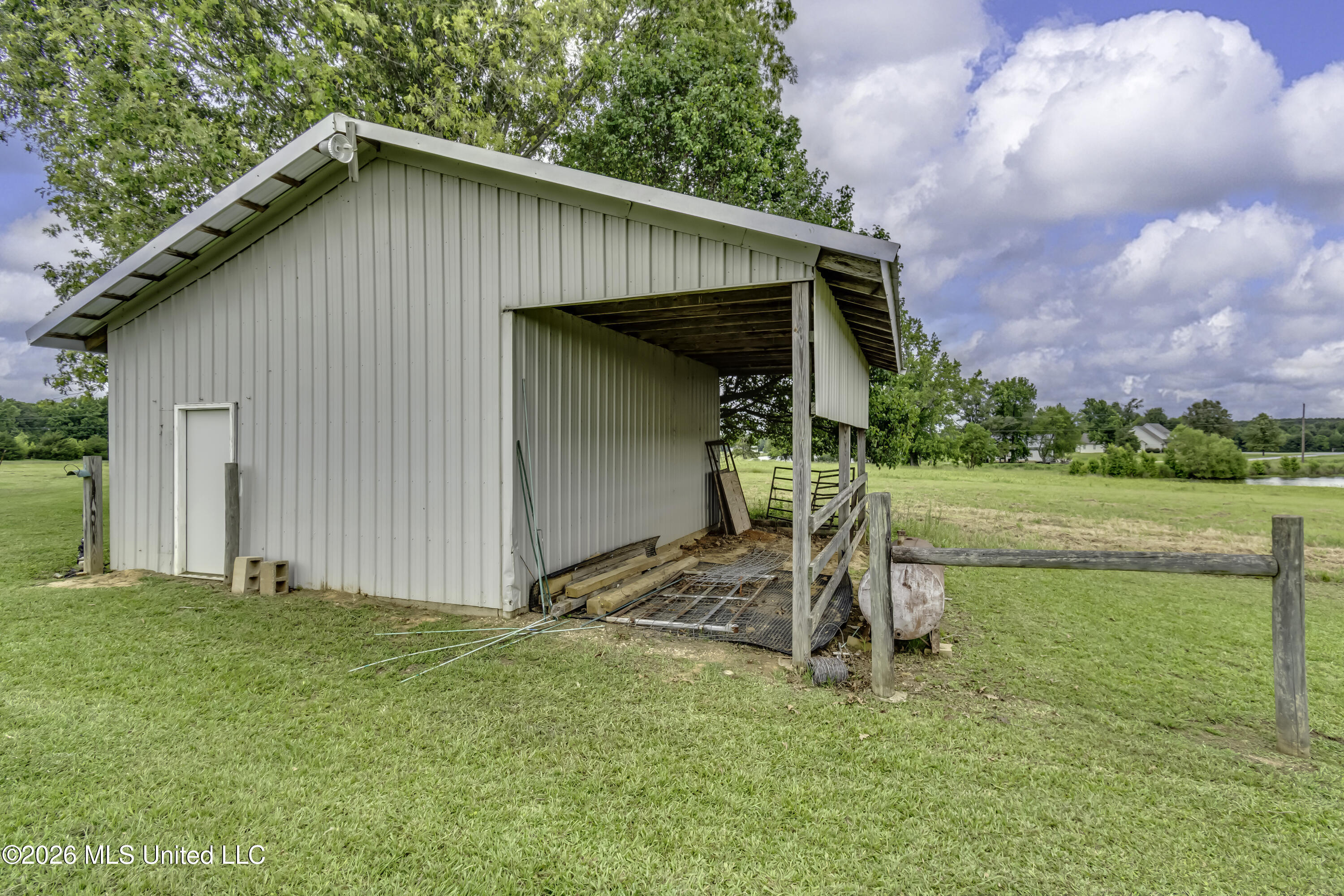 482 Cane Creek Road Flora, MS 39071 - Photo 36 of 93 482 Cane Creek Rd--18