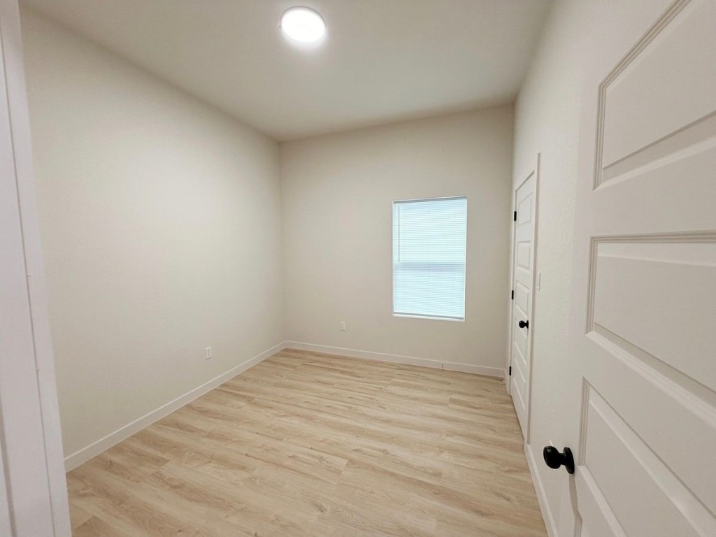 9723 Kerr A-b Street Houston, TX 77029 - Photo 9 of 17