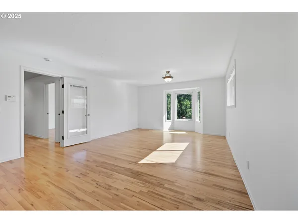 $899,000 | 499 Northeast Williams Road, Gresham, OR 97030