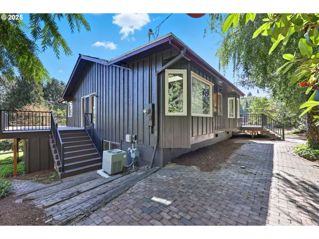 $949,900 | 499 Northeast Williams Road, Gresham, OR 97030