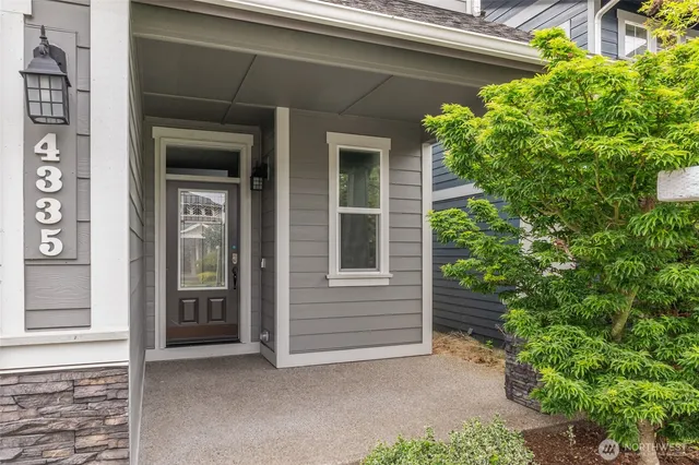 a view of house with outdoor space