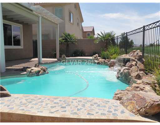 365 Foster Springs Road Las Vegas, NV 89148 - Photo 14 of 17 Swimming Pool/Hot Tub/Sauna.