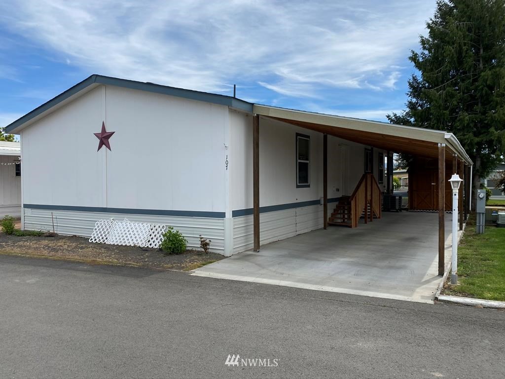 107 Rancho Villa Walla Walla, WA 99362 - Photo 1 of 26 Gallery Image 1