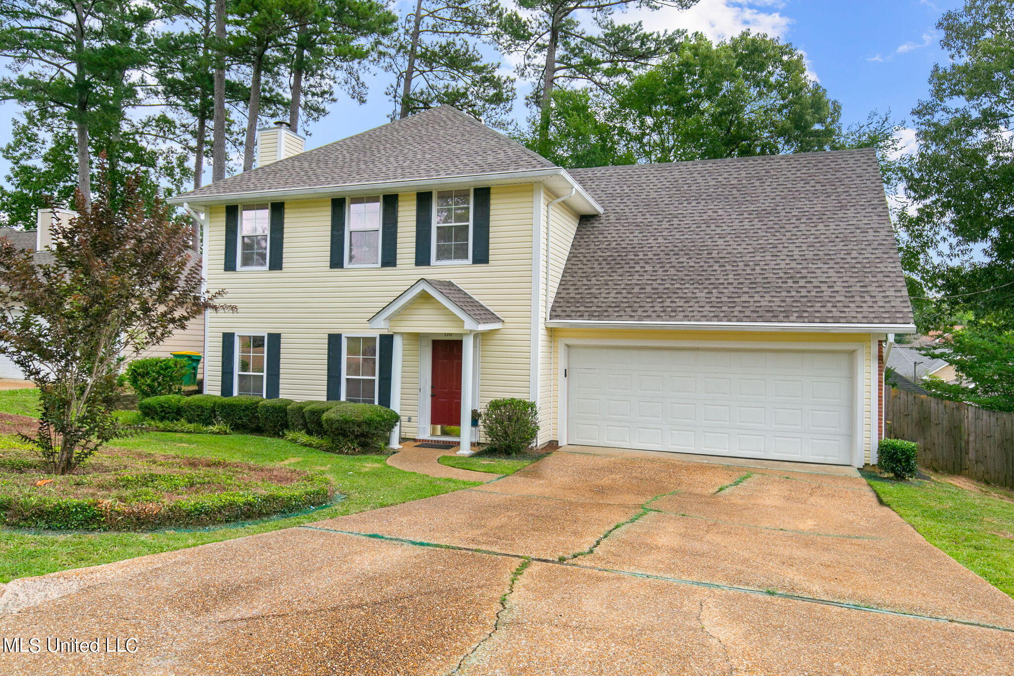 710 Dunleith Lane Ridgeland, MS 39157 - Photo 3 of 29 3-web-or-mls-701 Dunlieth-2