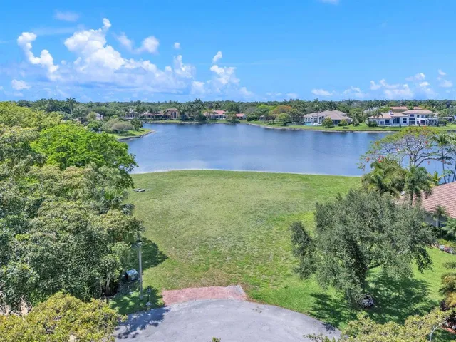 $2,695,000 | 7531 Bristol Lane, Parkland, FL 33067