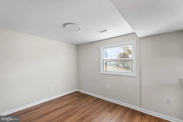 $470,000 | 4502 Kentmore Drive, Woodbridge, VA 22193