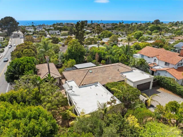 $3,800,000 | 1180 Devonshire Drive, Encinitas, CA 92024