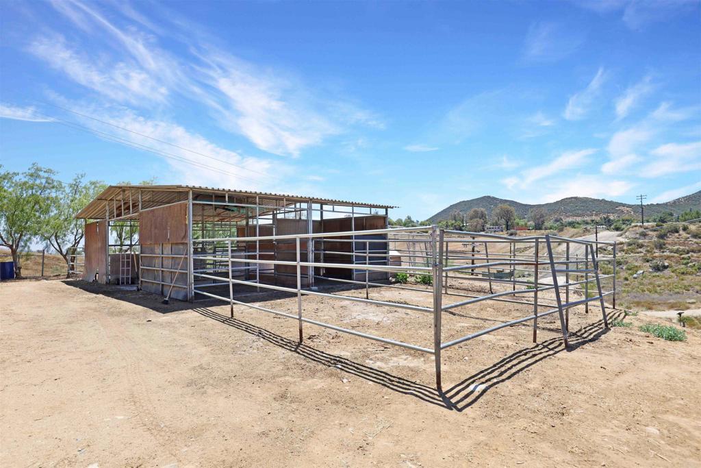 33577 Daily Road Menifee, CA 92584 - Photo 39 of 65
