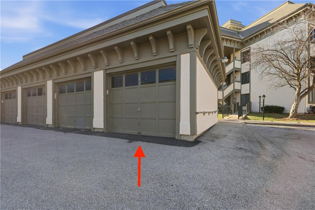 303 East Partridge Avenue, Unit 39 Independence, MO 64055 - Photo 23 of 24