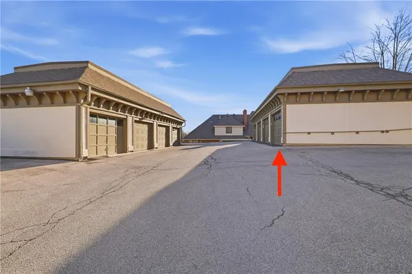 $139,500 | 303 East Partridge Avenue, Unit 39, Independence, MO 64055