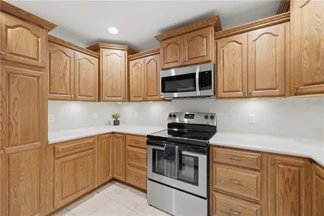 $150,000 | 303 East Partridge Avenue, Unit 39, Independence, MO 64055