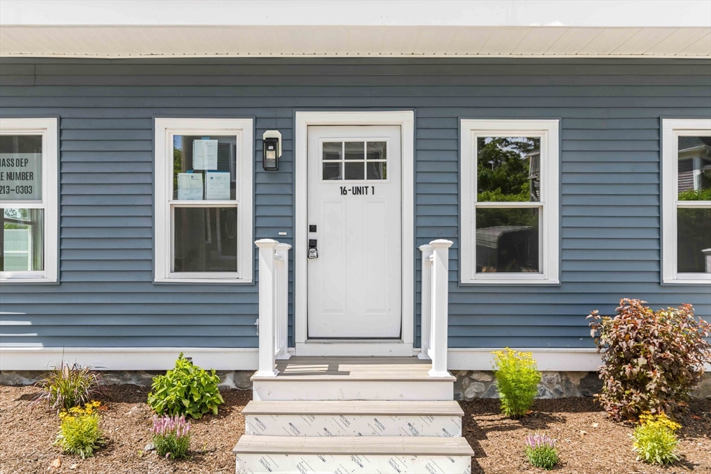 16 Hillside Street, Unit 1 Maynard, MA 01754 - Photo 1 of 30