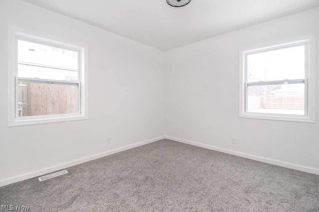 4825 Wake Robin Road Mentor, OH 44060 - Photo 10 of 34