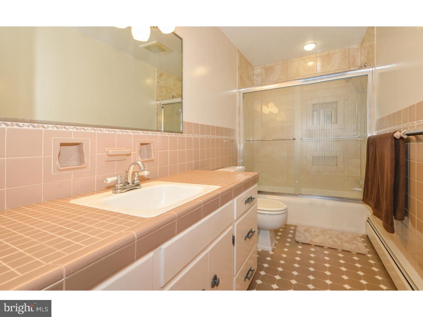2201 East Orvilla Road Hatfield, PA 19440 - Photo 12 of 19 Gallery Image 12