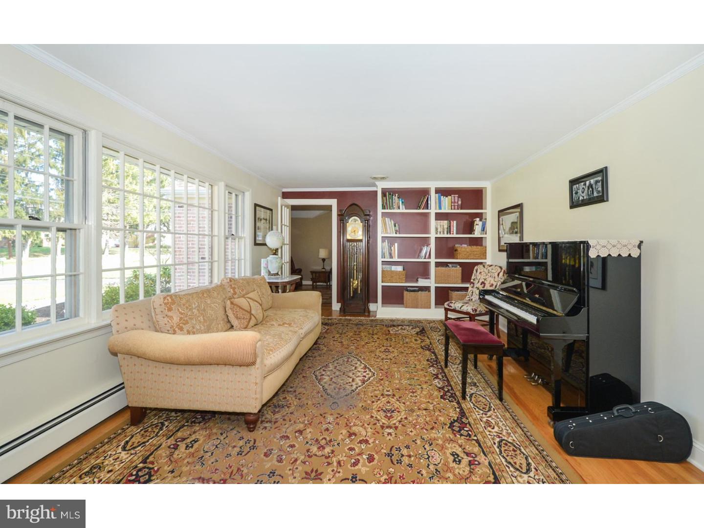 2201 East Orvilla Road Hatfield, PA 19440 - Photo 3 of 19 Gallery Image 3