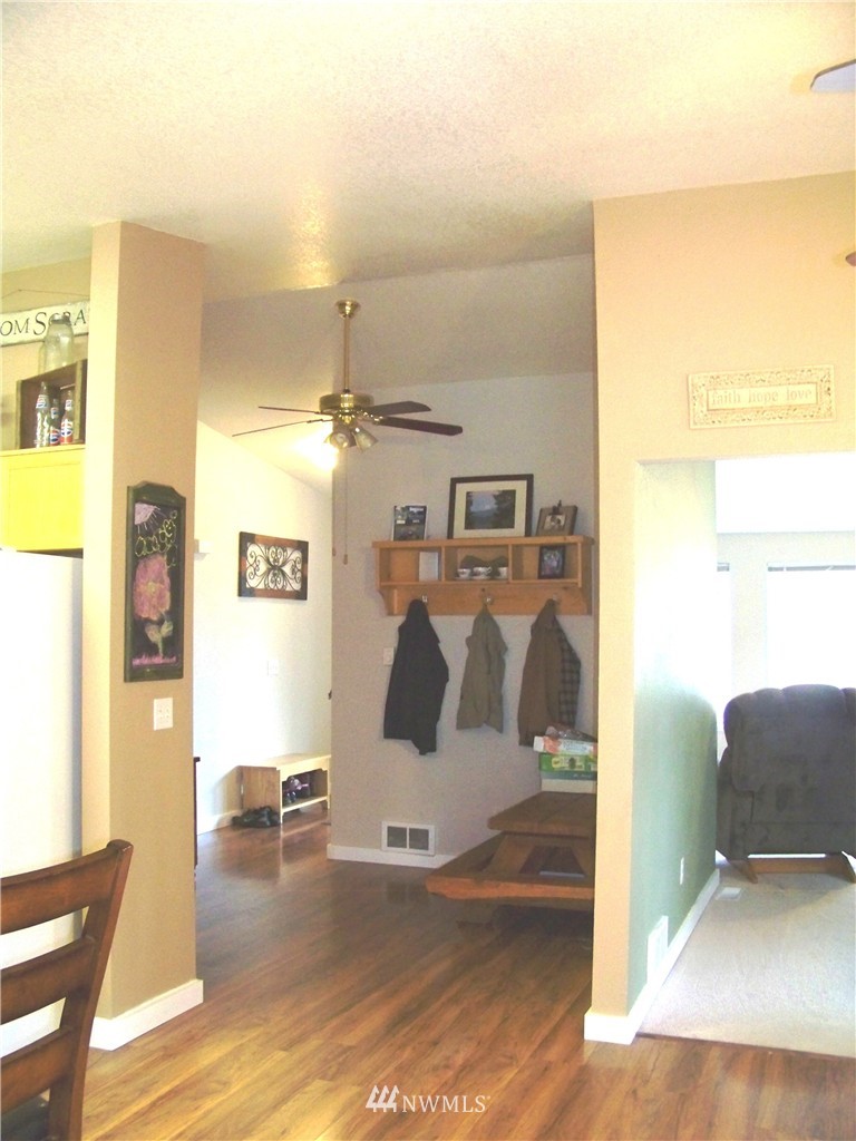 1670 Spencer Road Salkum, WA 98582 - Photo 16 of 23 Gallery Image 16