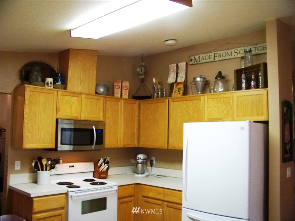 1670 Spencer Road Salkum, WA 98582 - Photo 18 of 23 Gallery Image 18