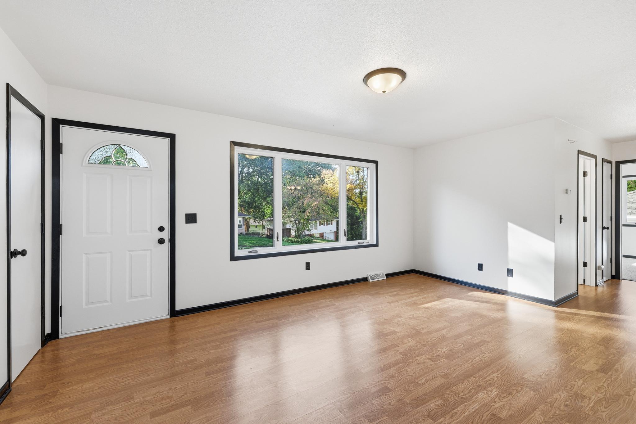2642 11th Avenue Northwest Rochester, MN 55901 - Photo 7 of 30 Gallery Image 7
