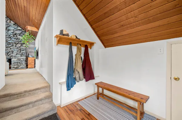 $485,000 | 3301 Vermont Rte 100, Warren, VT 05674