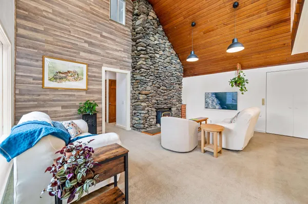 $485,000 | 3301 Vermont Rte 100, Warren, VT 05674