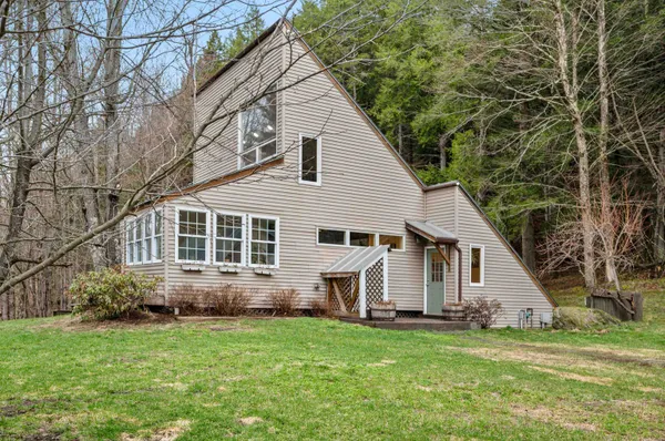 $485,000 | 3301 Vermont Rte 100, Warren, VT 05674