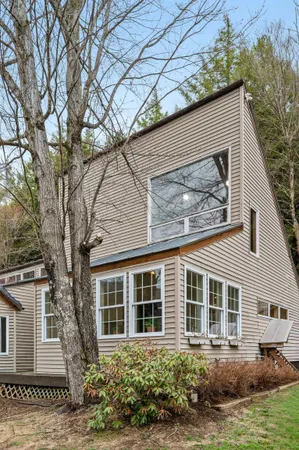 $485,000 | 3301 Vermont Rte 100, Warren, VT 05674