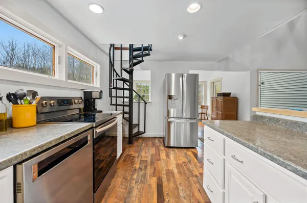 $485,000 | 3301 Vermont Rte 100, Warren, VT 05674