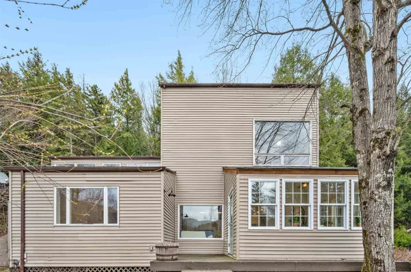 $485,000 | 3301 Vermont Rte 100, Warren, VT 05674